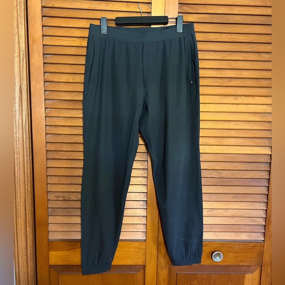 ‼️MOVING SAME ❗️ Lululemon Men’s Joggers